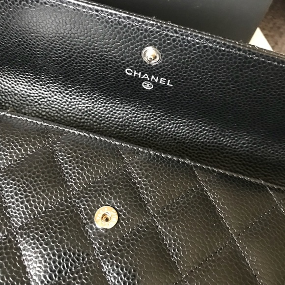 Chanel Black Caviar Continental Wallet - Picture 6 of 8